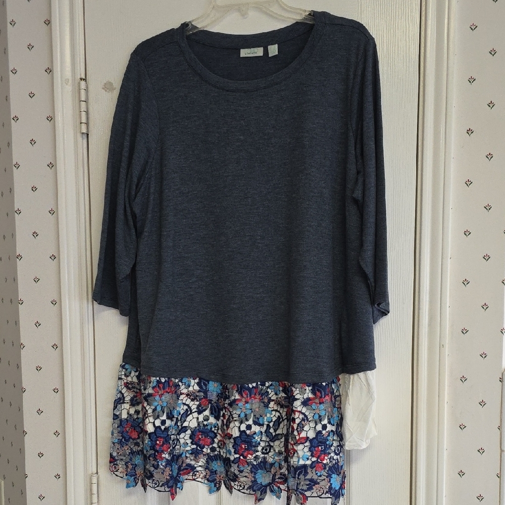 New Logo/Lori Goldstein 3/4 Sleeve Blue Heather Tunic Lace. One Piece Size 1X